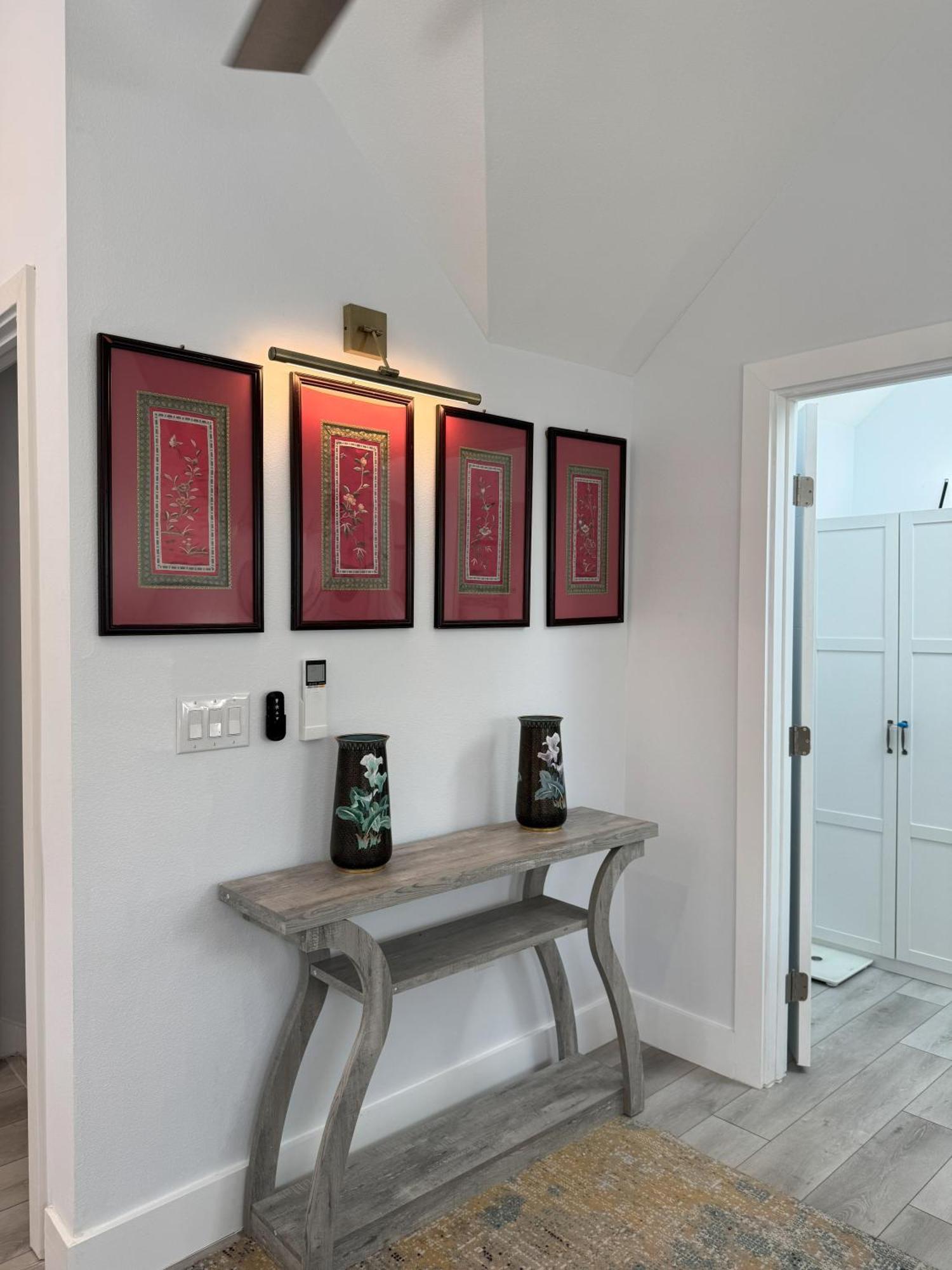 Chic, Cozy & Comfort Modern Room Остин Экстерьер фото