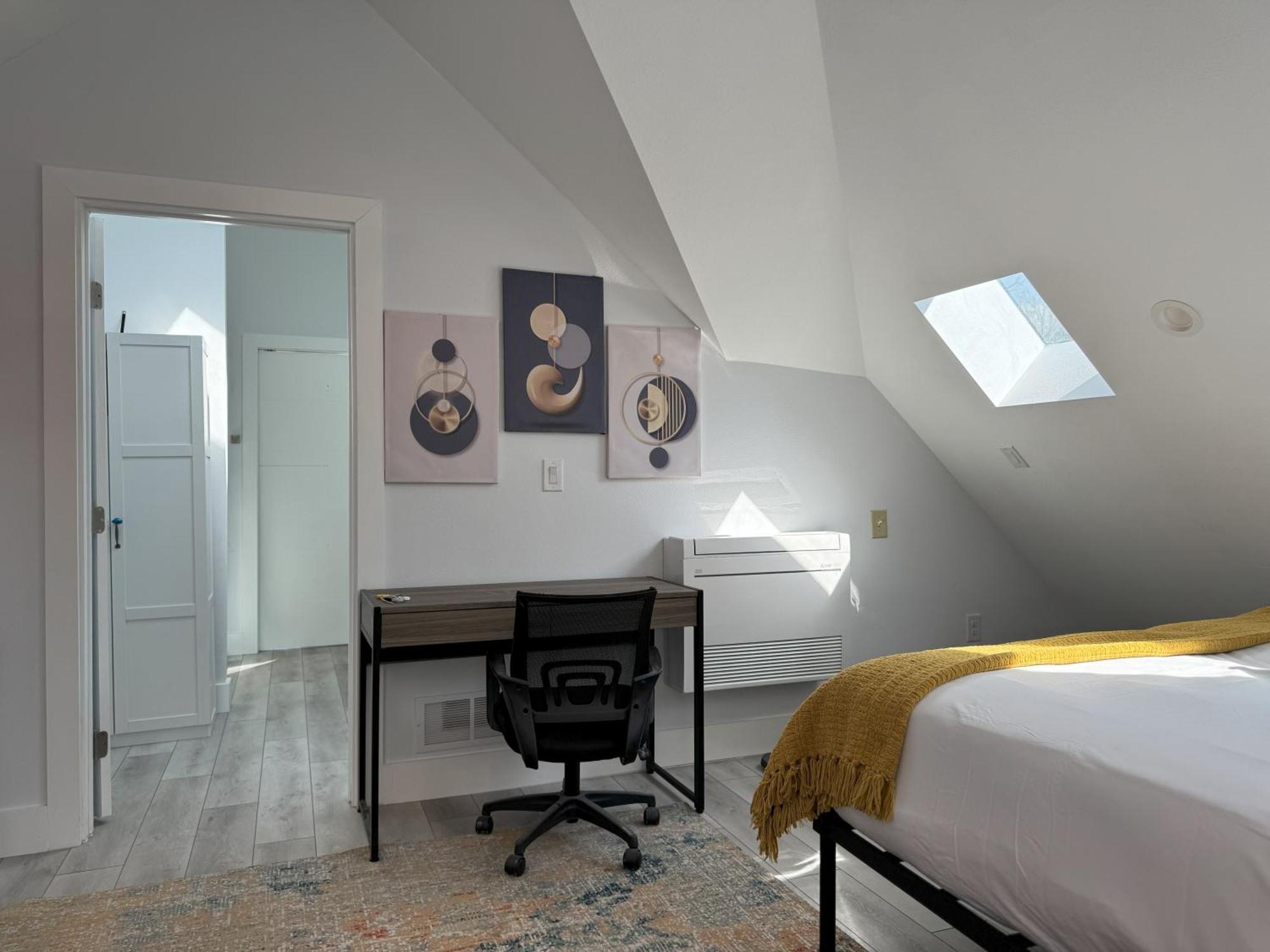 Chic, Cozy & Comfort Modern Room Остин Экстерьер фото